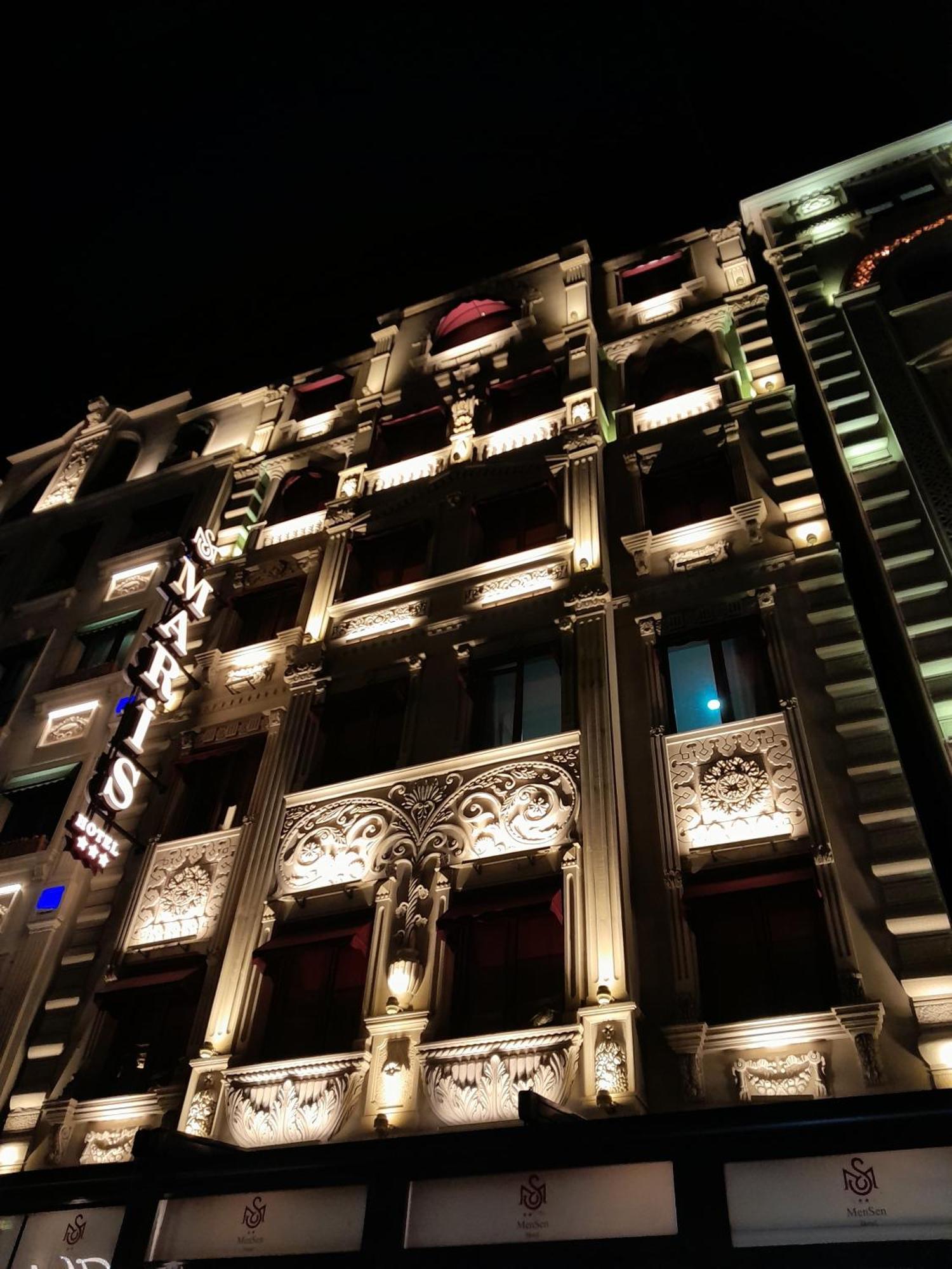 Maris Hotel Baku Exterior photo